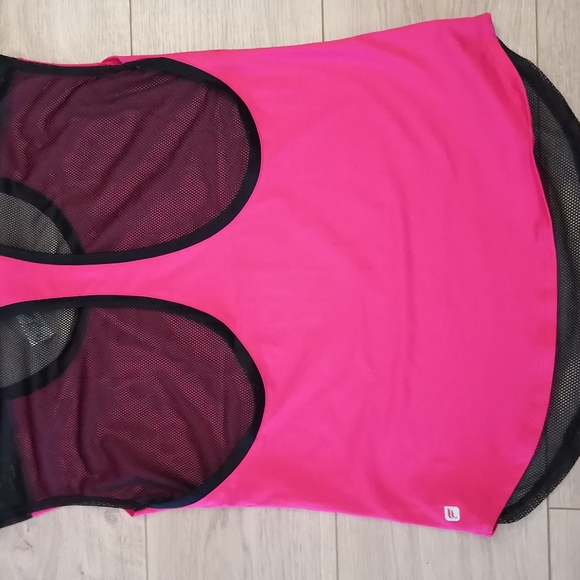 Fabletics top - Picture 2 of 3